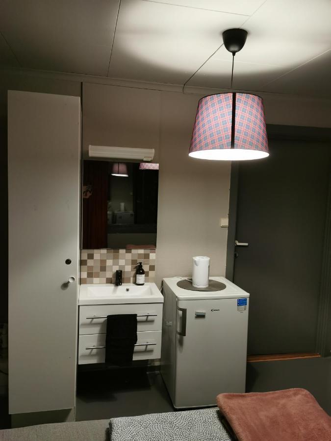 Lovisenlund Hostel Ovrebo Bagian luar foto